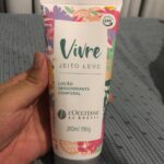 Resenha Loção Corporal Vivre Jeito Leve L’Occitane au Brésil