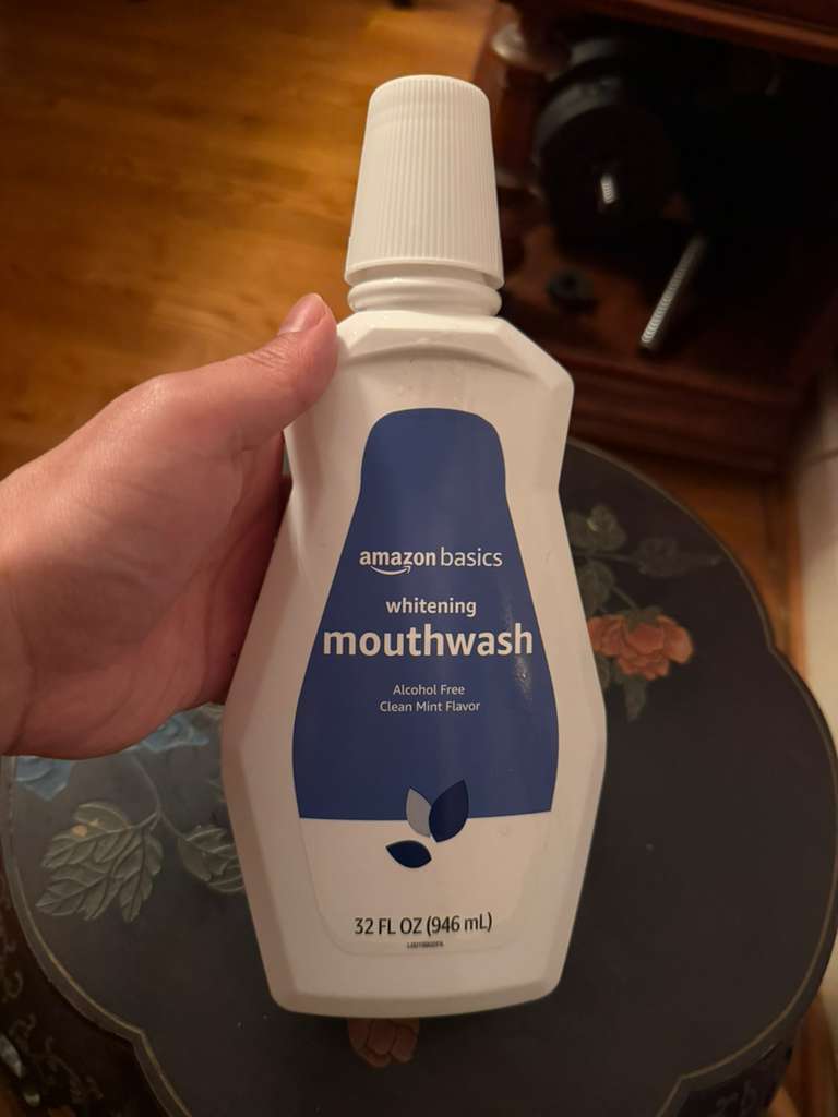 Amazon Basics Whitening Mouthwash: Alcohol-Free Clean Mint Oral Care
