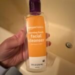 Resenha Amazon Basics Morning Fresh: minha experiência, ingredientes, vitamina C, BHA e cuidados para pele sensível.